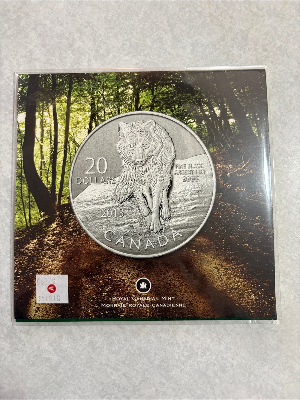 Royal Canadian Mint Silver Wolf Collector Plaque - Silver